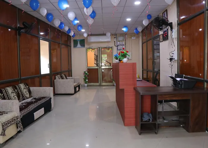 Surat Guest Houses