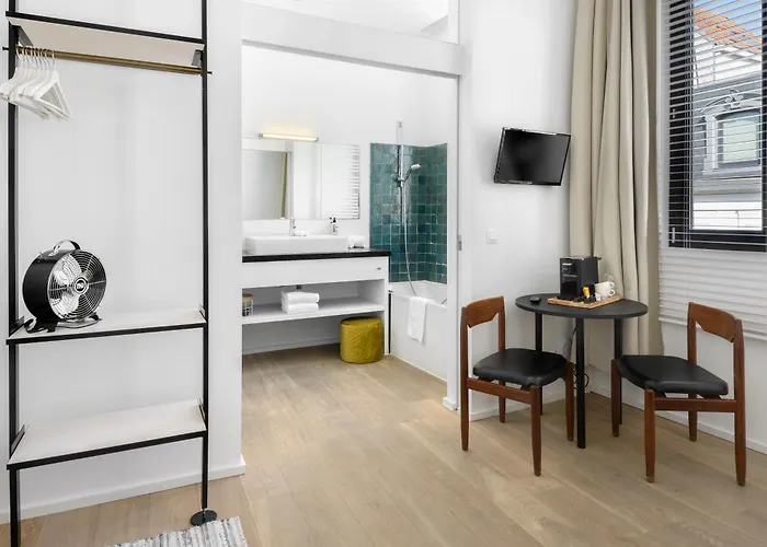 Antwerp Guest Houses