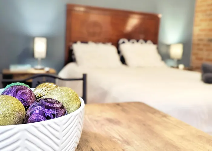 New Orleans Guest Houses