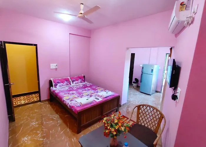 Candolim Guest Houses