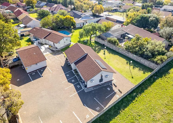 Embalenhle Guest Houses